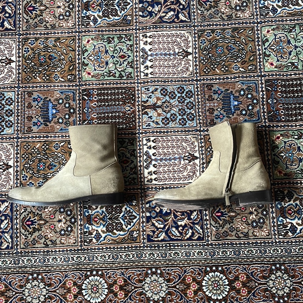 Balenciaga Made in Italy Chelsea boot nubuck size 45 (US size 12) - $550 OBO
